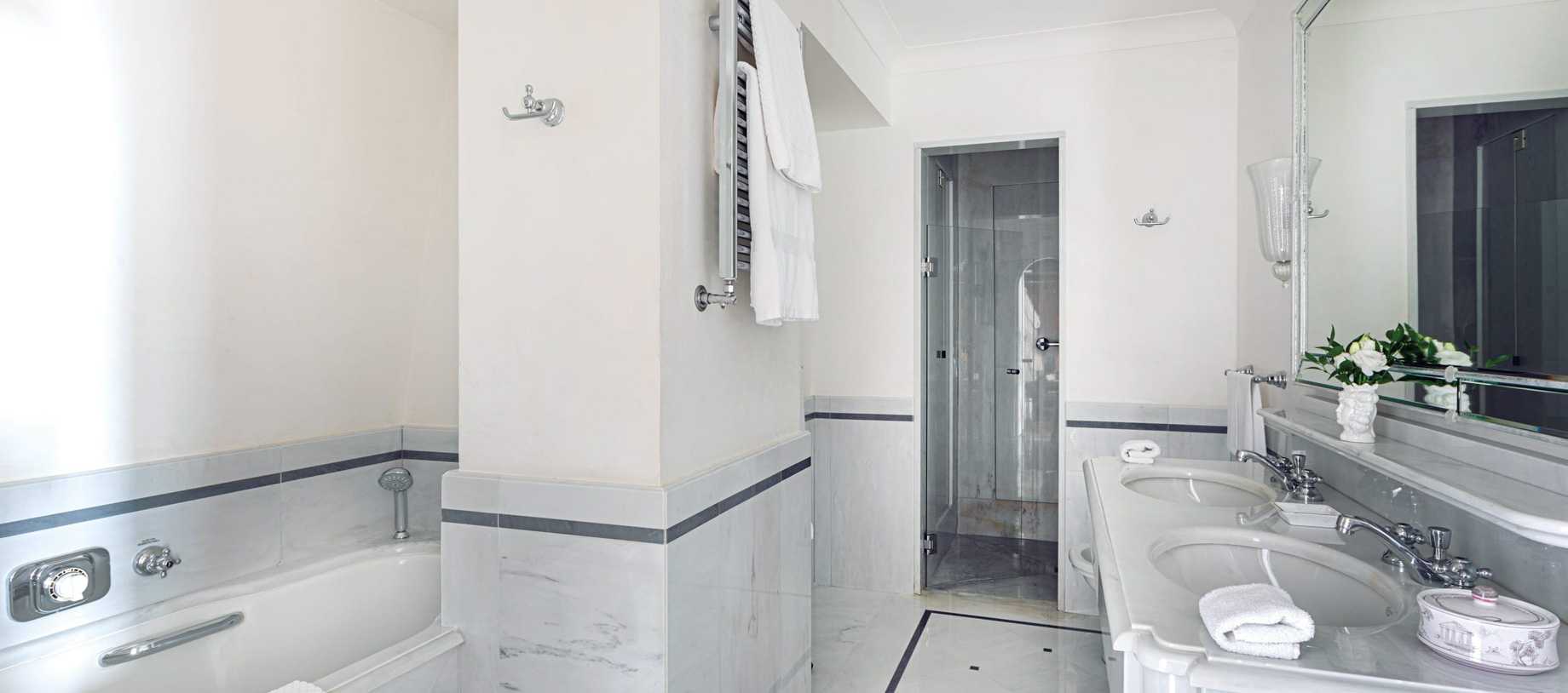 138 – Grand Hotel Timeo, A Belmond Hotel – Taormina, Italy – Bathroom