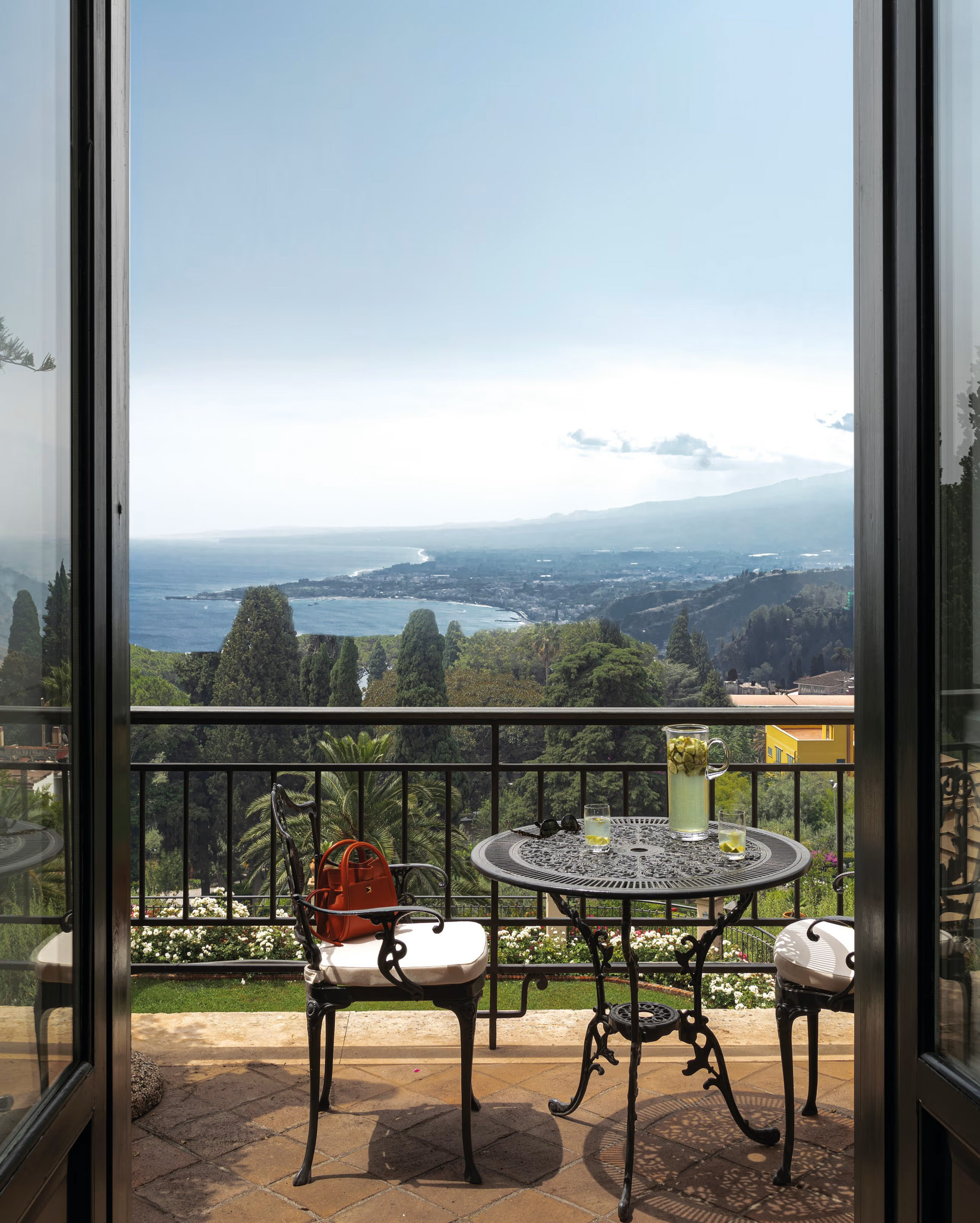 143 – Grand Hotel Timeo, A Belmond Hotel – Taormina, Italy – Deluxe Sea View Suite