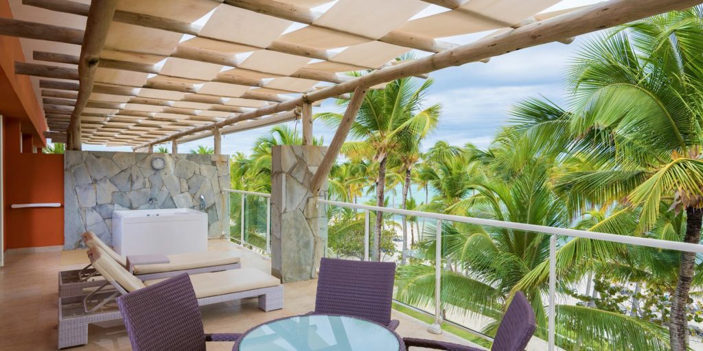 Barceló Bávaro Palace Hotel Grand Resort - Punta Cana, Dominican Republic - Suite Sea Front Premium Level Room