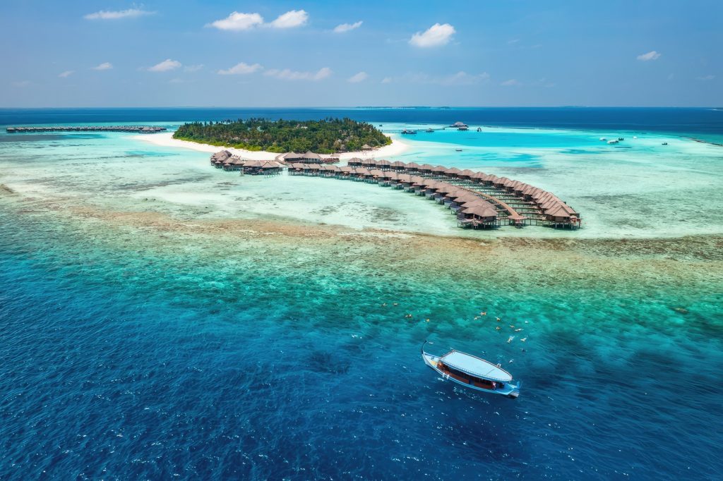 The Ultimate Maldives Superyacht Charter Experience - Navigating Paradise